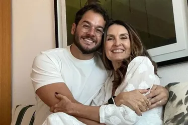 Imagem ilustrativa da imagem Fátima Bernardes comemora oito anos com Túlio Gadêlha
