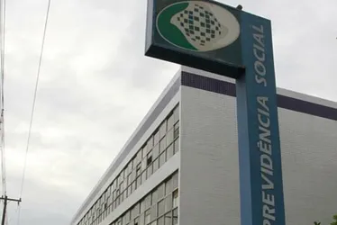 Imagem ilustrativa da imagem Fila do INSS é a maior da história com 2,8 milhões de pedidos de aposentadoria