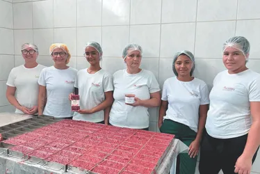 
          Imagem ilustrativa da imagem Força do agro impulsiona o turismo em São Roque do Canaã
          