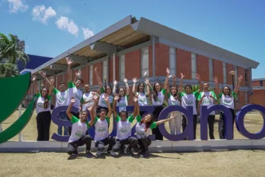 
          Imagem ilustrativa da imagem Formação abre portas para emprego
          