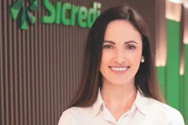 
          Imagem ilustrativa da imagem Gestão por propósito: Sicredi é eleita melhor empresa para trabalhar
          