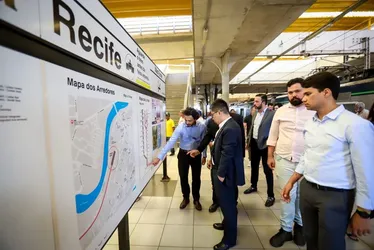 Imagem ilustrativa da imagem Governo de PE e gigante chinesa CRRC firmam acordo para modernizar metrô do Recife