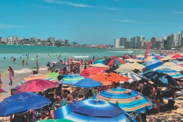 
          Imagem ilustrativa da imagem Guarapari vai instalar câmeras para novo sistema de monitoramento
          