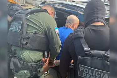 
          Imagem ilustrativa da imagem Homem é preso por ameaçar policial penal de morte em Vila Velha
          