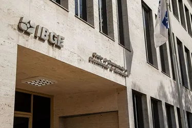 
          Imagem ilustrativa da imagem IBGE adia para 2026 divulgação de últimos dados do Censo de 2022
          