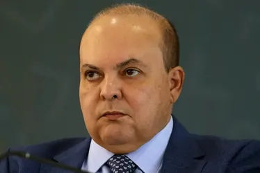 Imagem ilustrativa da imagem Ibaneis diz não garantir condições da Papuda para receber Bolsonaro