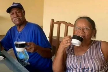 
          Imagem ilustrativa da imagem Mulher de idoso que morreu após ser atropelado na Serra deixa hospital
          