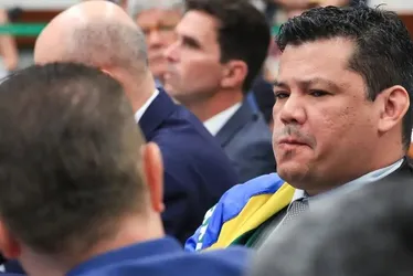 
          Imagem ilustrativa da imagem Inelegível por 8 anos, Gilvan da Federal é condenado por crime de transfobia
          