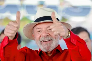 
          Imagem ilustrativa da imagem Lula visita Pernambuco na próxima terça-feira(2), diz PT
          