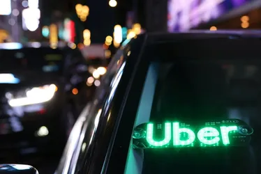 Imagem ilustrativa da imagem MPT-SP aciona Uber na Justiça por falta de banheiro, água e área de descanso