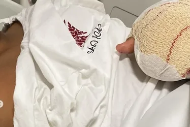 Imagem ilustrativa da imagem Mãe de aluno que teve dedos decepados em Portugal abandona casa após represálias