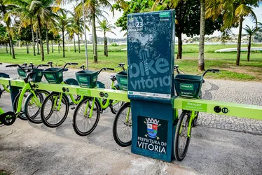 
          Imagem ilustrativa da imagem Mais de 400 grandes obras e investimento superior a R$ 2 bi
          