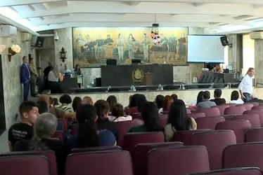 
          Imagem ilustrativa da imagem Mais três réus são condenados pela chacina de Poção em júri no Recife
          