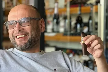 
          Imagem ilustrativa da imagem Marcelo VIP, um dos maiores golpistas do Brasil, morre aos 49 anos
          