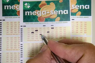 Imagem ilustrativa da imagem Mega-sena volta a acumular e pode pagar R$ 18 milhões na próxima terça