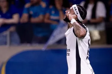 
          Imagem ilustrativa da imagem Memphis decide, Corinthians bate Cruzeiro e tem vantagem na Copa do Brasil
          