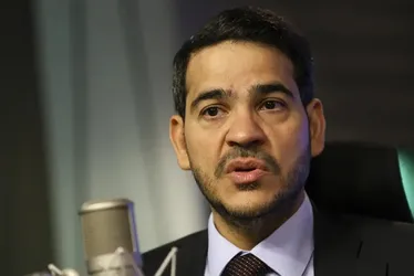 Imagem ilustrativa da imagem Messias agradece orações para indicação ao STF e promete retribuir confiança