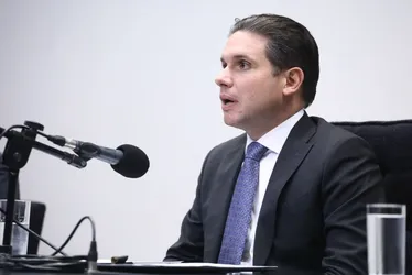 
          Imagem ilustrativa da imagem Motta diz que não pretendeu censurar a imprensa durante remoção de Glauber Braga
          