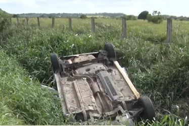 Imagem ilustrativa da imagem Mulher sofre acidente e passa mais de sete horas caída em área de mata na Serra