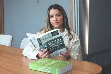 Imagem ilustrativa da imagem Não basta pensão! Lei agora obriga pais a dar afeto aos filhos