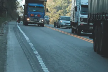 
          Imagem ilustrativa da imagem Nova BR-262 vai ter 50 viadutos, mergulhões e trajeto mais rápido com menos curvas
          