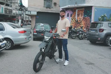 
          Imagem ilustrativa da imagem Nova regra vai permitir renovação automática da CNH para bons motoristas
          