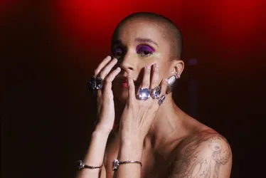 
          Imagem ilustrativa da imagem O que sustenta uma vida? A trajetória de Débora mostra que o Estado pode ser mais
          