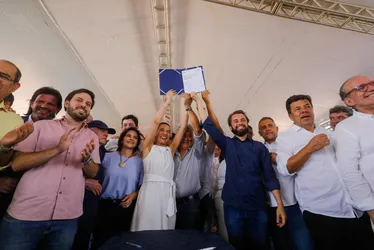 
          Imagem ilustrativa da imagem Arco Metropolitano sai do papel após 20 anos e entra no jogo político de 2026
          