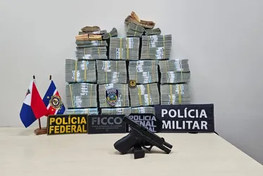 Imagem ilustrativa da imagem PF apreende mais de R$ 1,5 milhão em espécie e prende grupo por lavagem de dinheiro