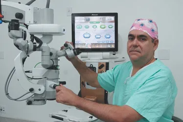 Imagem ilustrativa da imagem Paciente com 28 graus de miopia volta a enxergar: "Meu caso era de cegueira"