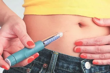 
          Imagem ilustrativa da imagem Pela 1ª vez, OMS recomenda canetas contra a obesidade
          