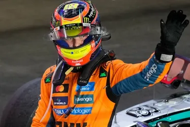 
          Imagem ilustrativa da imagem Piastri larga na frente na penúltima prova no ano
          