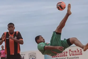 Imagem ilustrativa da imagem Praia de Itapoã recebe jogos de futebol de areia neste domingo