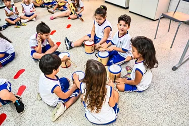 
          Imagem ilustrativa da imagem Prefeitura abre período de matrículas para 2026 em Cmeis de Vitória
          