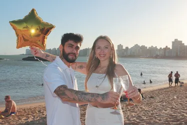 Imagem ilustrativa da imagem Réveillon 2026: Tatau e André Lelis em shows de graça, confira a programação