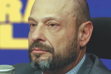 
          Imagem ilustrativa da imagem Robôs fraudaram assinaturas de aposentados, revela presidente
          