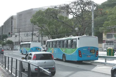 
          Imagem ilustrativa da imagem Rodoviários anunciam greve a partir de terça-feira
          