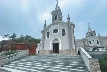 
          Imagem ilustrativa da imagem São Roque do Canaã: um passeio pela Capital da Cachaça no ES
          