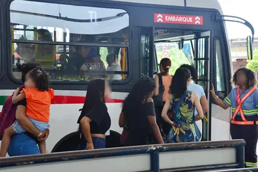 Imagem ilustrativa da imagem Segunda-feira com greve no metrô. Veja como será o reforço nas linhas de ônibus