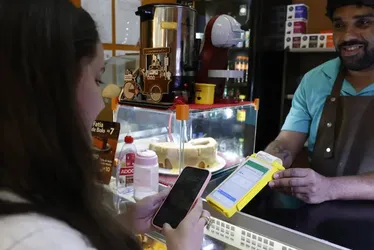 Imagem ilustrativa da imagem Setor de alimentação recebe positivamente as mudanças no vale-refeição