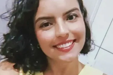 
          Imagem ilustrativa da imagem Soldado confessa esfaquear e incendiar cabo do Exército e responderá por feminicídio
          