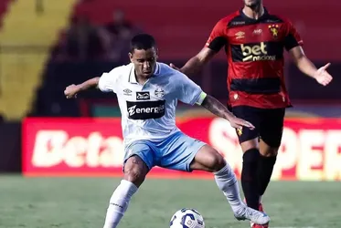 
          Imagem ilustrativa da imagem Sport é goleado em casa pelo Grêmio na despedida da Série A
          