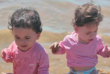 
          Imagem ilustrativa da imagem Sufoco e alegrias na família dos sêxtuplos capixabas
          