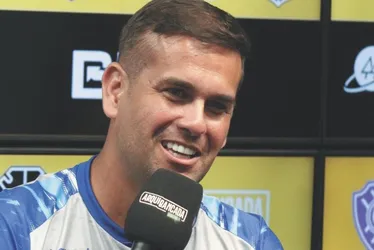 
          Imagem ilustrativa da imagem Supercopa Capixaba: Vitória mantém base campeã e larga na frente contra o rival
          