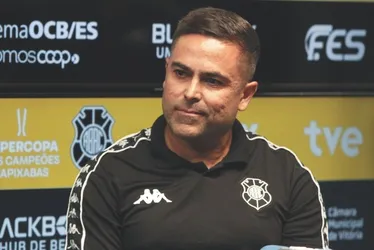 
          Imagem ilustrativa da imagem Supercopa Capixaba: com novo técnico, Rio Branco "vai pra cima" do alvianil
          