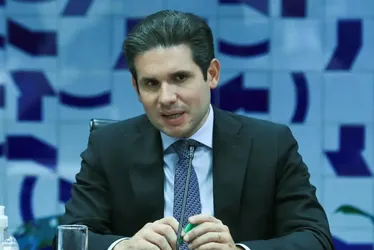 
          Imagem ilustrativa da imagem TCU arquiva representação contra Motta por funcionárias fantasmas
          