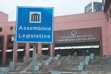 Imagem ilustrativa da imagem Taxa de cartório: Findes e Sinduscon defendem projeto que atualiza tabela