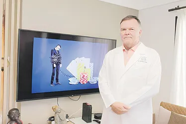 
          Imagem ilustrativa da imagem Teleconsultas de graça para tratar vício em jogos
          