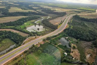 
          Imagem ilustrativa da imagem Tempo de viagens será reduzido com novo contorno de Jacaraípe
          