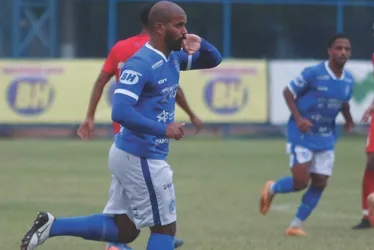 Imagem ilustrativa da imagem Tony segue no Vitória em 2026